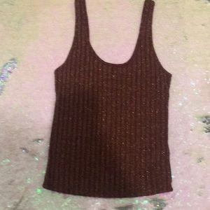 Burgundy tank top w gold glitter